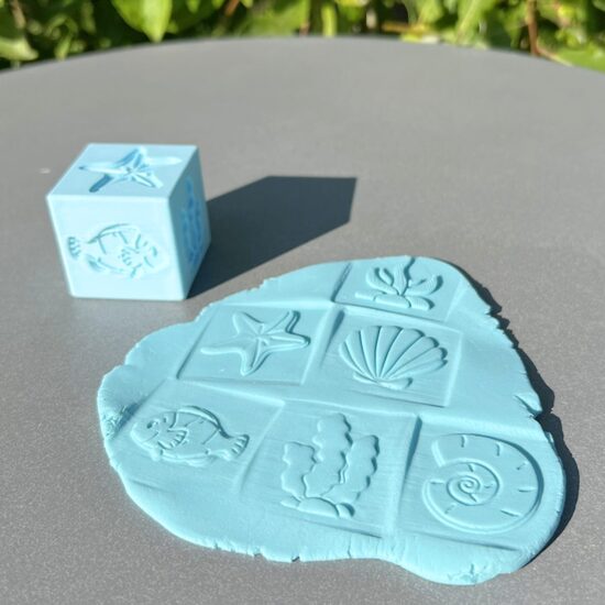 Stampiņa- Okeāna Tekstūras kubs plastilīnam un kinētiskajām smiltīm